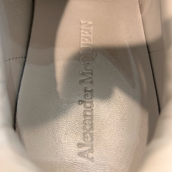 Alexander McQueen Oversized Women's Sneakers, White/Patchouli, Size 9.5 US - Picture 8 of 13